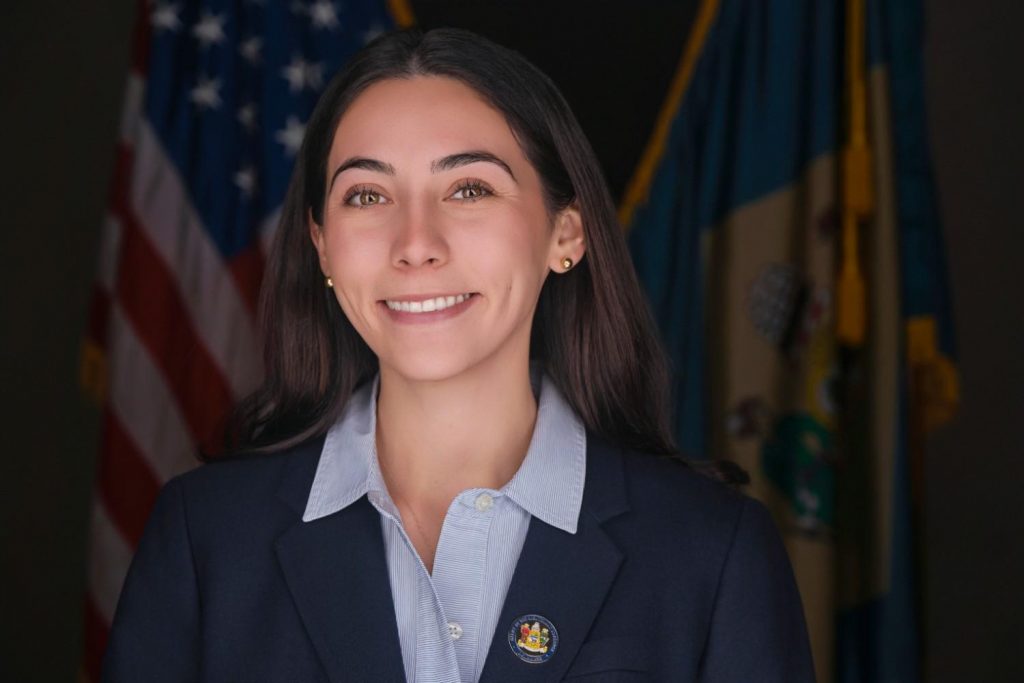 Headshot of BHC Executive Assistant Fiona Pando.